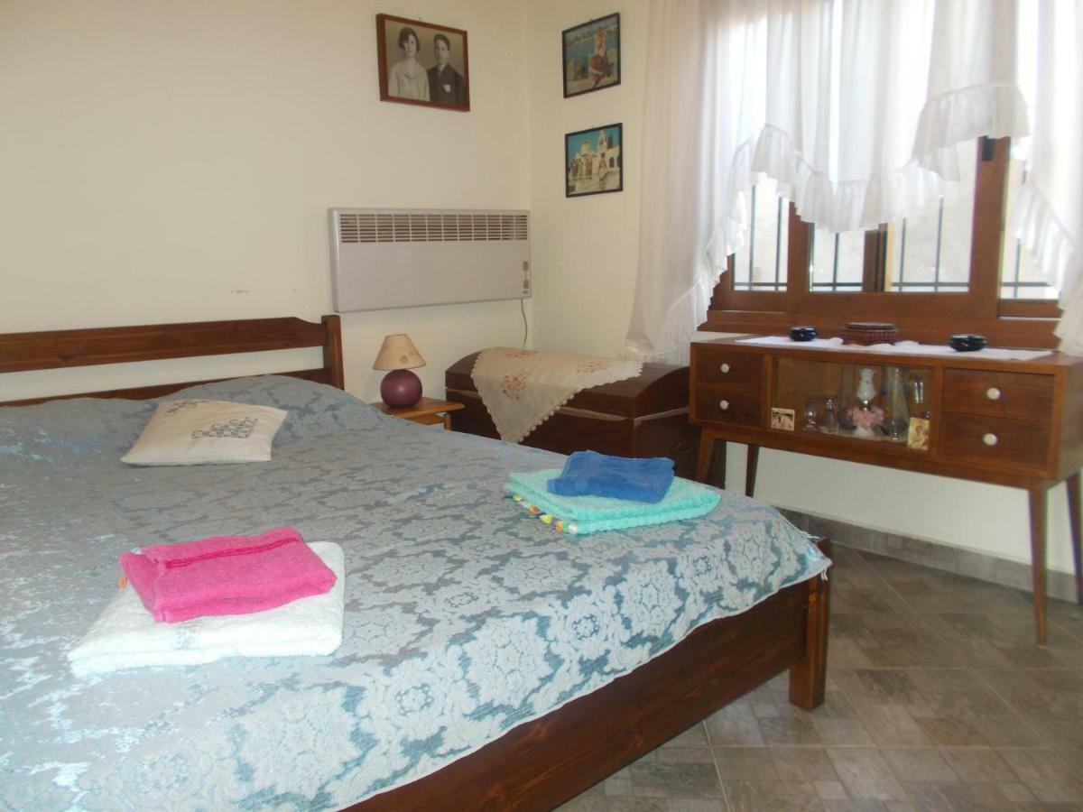 Α Lovely Home For A Summer Vacation Asproválta Exteriér fotografie
